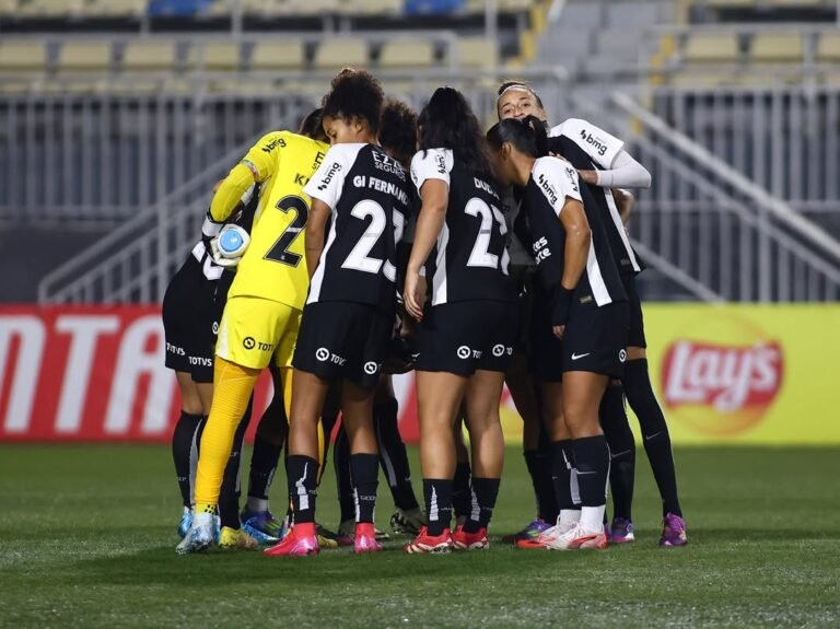 Corinthians agosto