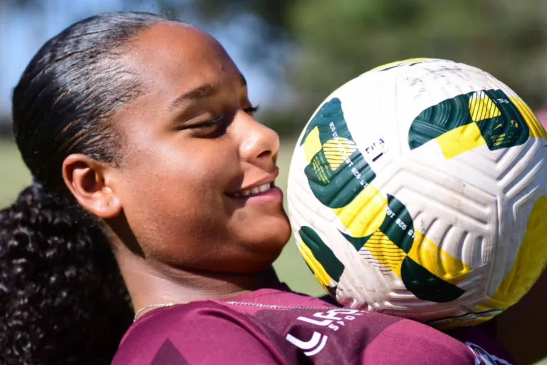 zagueira Pezão Seleção Brasileira Feminina de Futebol Sub-17