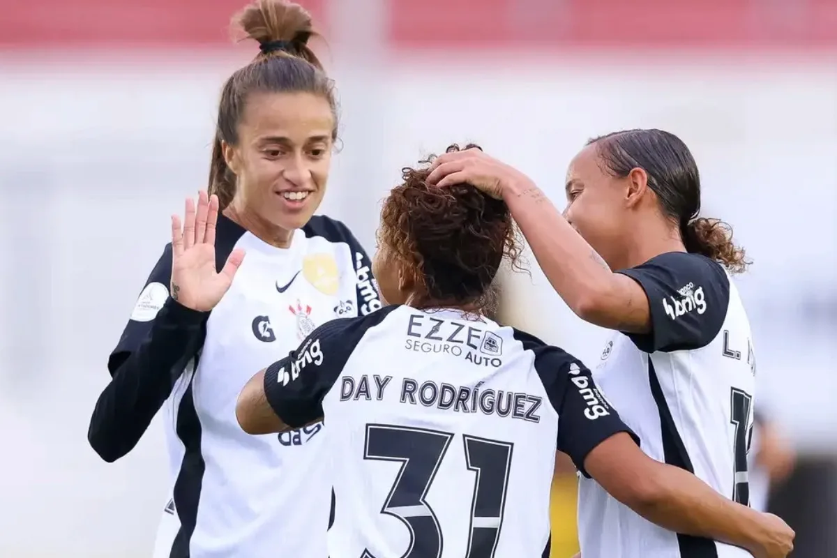 O Corinthians goleou o Always Ready pela Libertadores Feminina