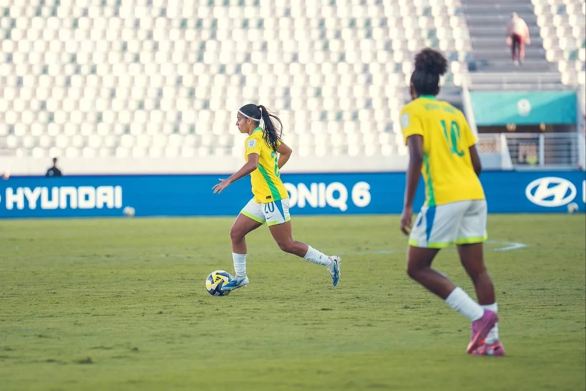 Seleção Brasileira Sub-17 em campo.