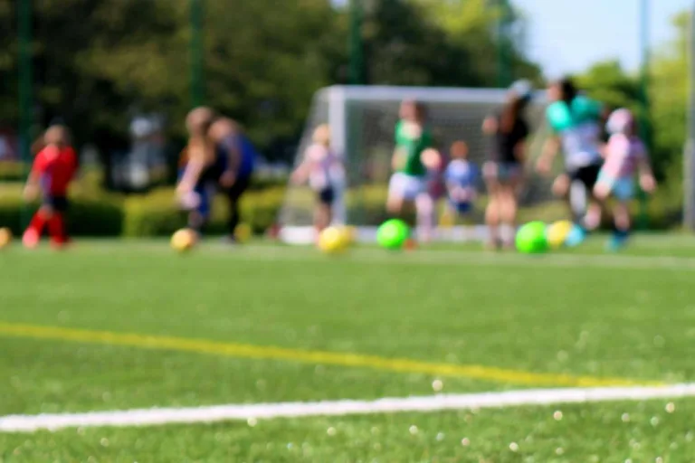 Jogadoras do futebol feminino em campo