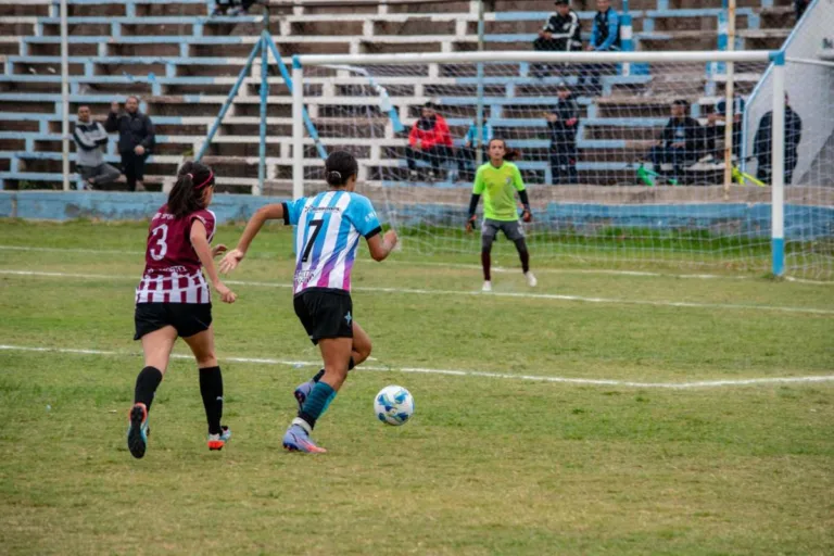 Jogadoras em campo